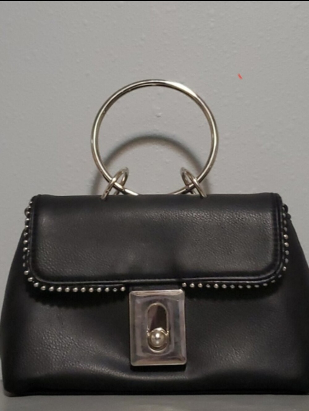 Handbag/Purse with Silver Hardware